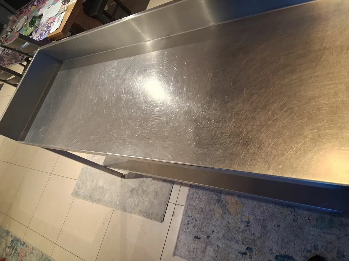 Stainless steel commercial table with upstand - Image 3