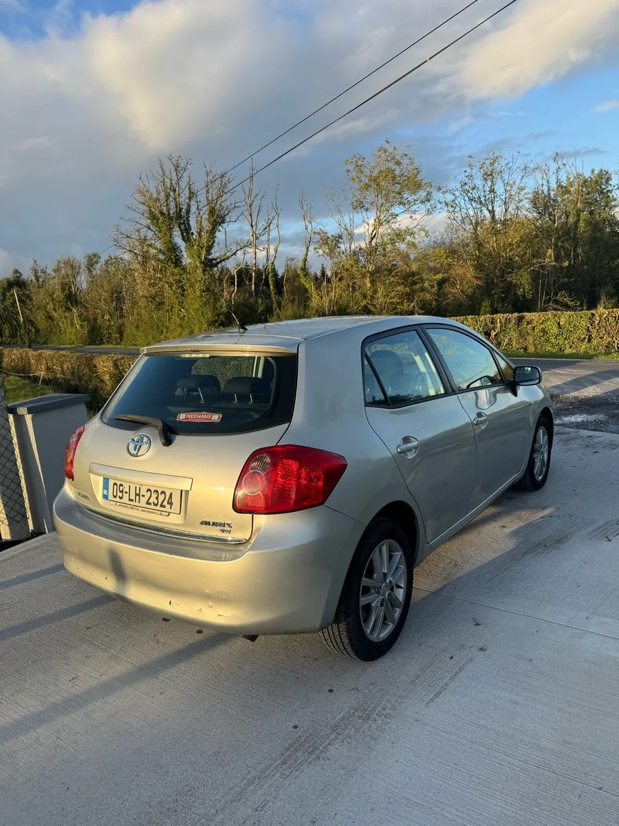 Toyota Auris - Image 4