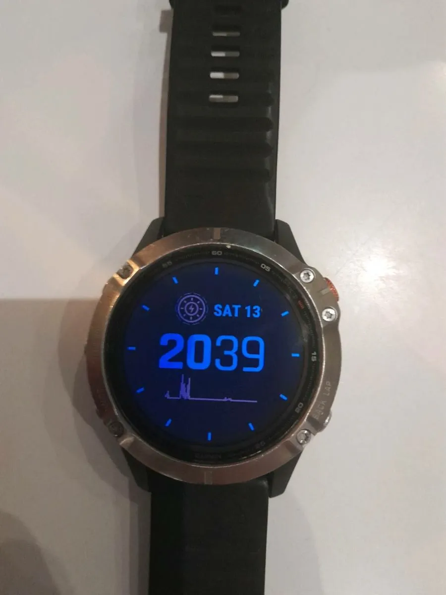 Garmin fenix 6 solar watch - Image 4
