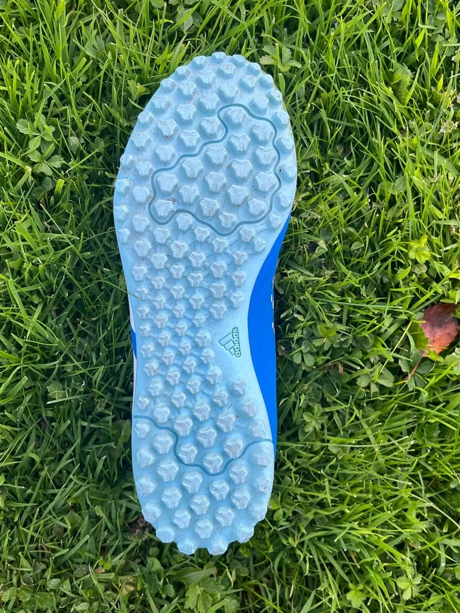 Adidas Astro football boots size 5 1/2 - Image 3