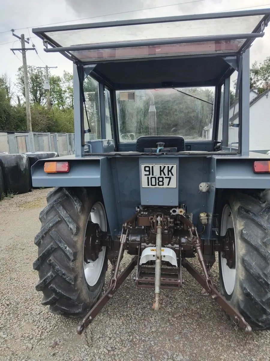 Universal Tractor - Image 3