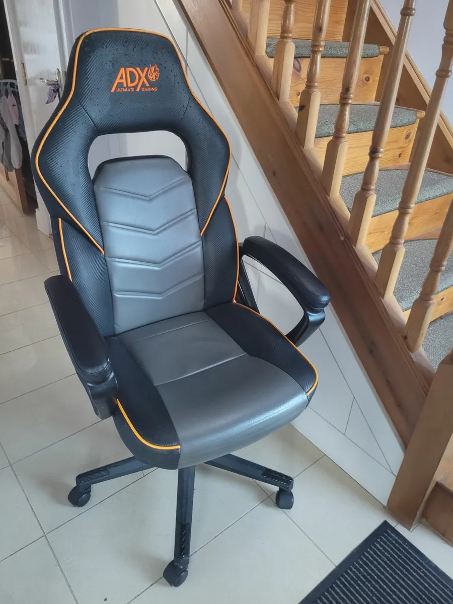 Game Chair