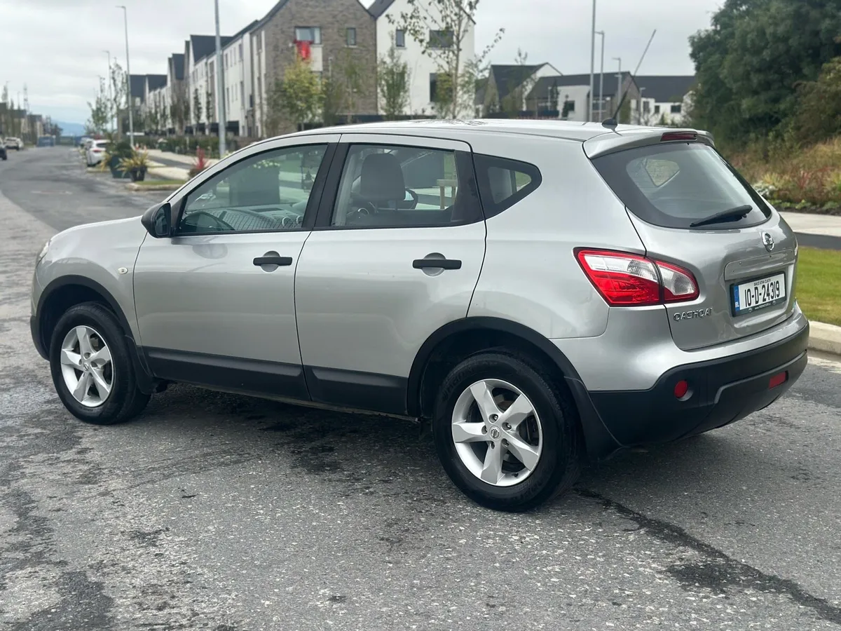 Nissan Qashqai - Image 1