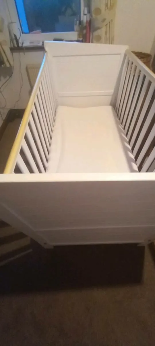 Cot - Image 2