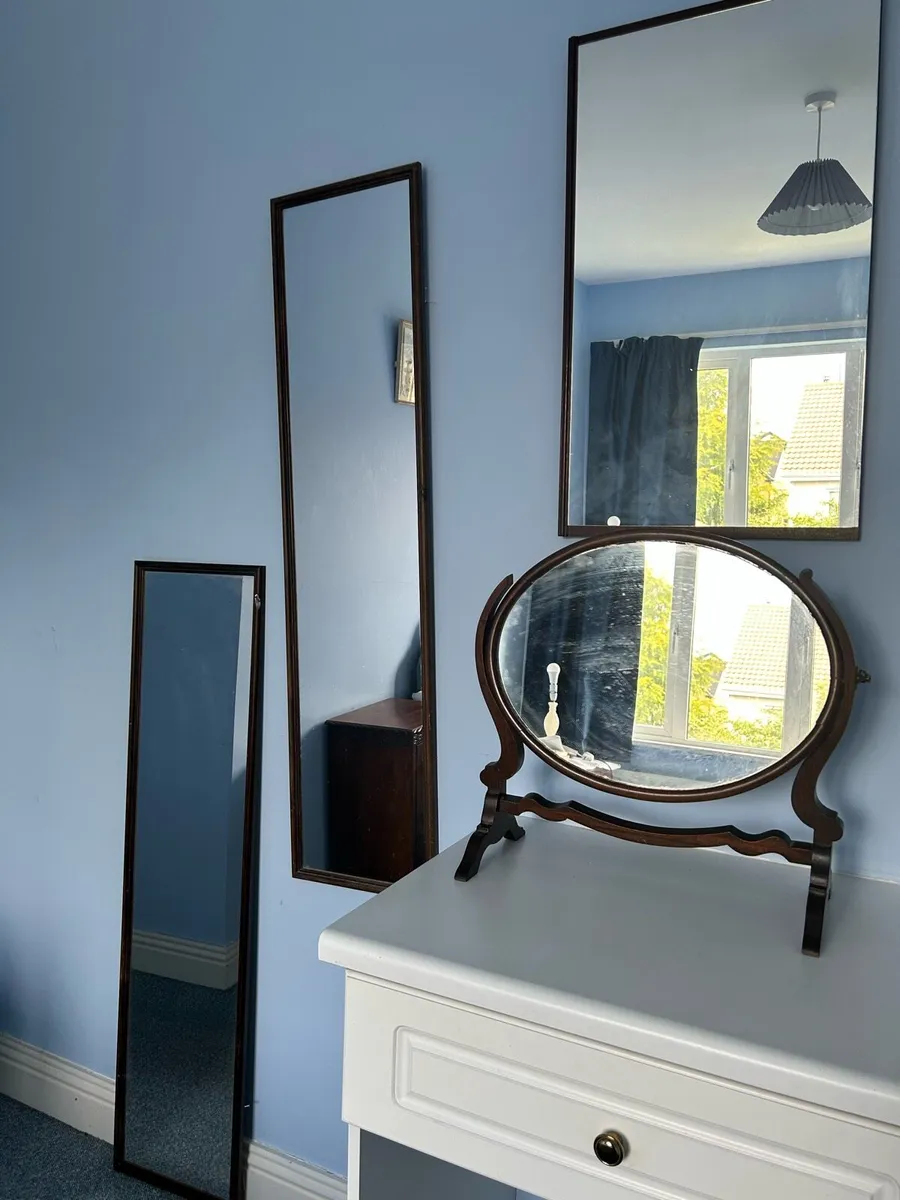 4 Mirrors - Image 2