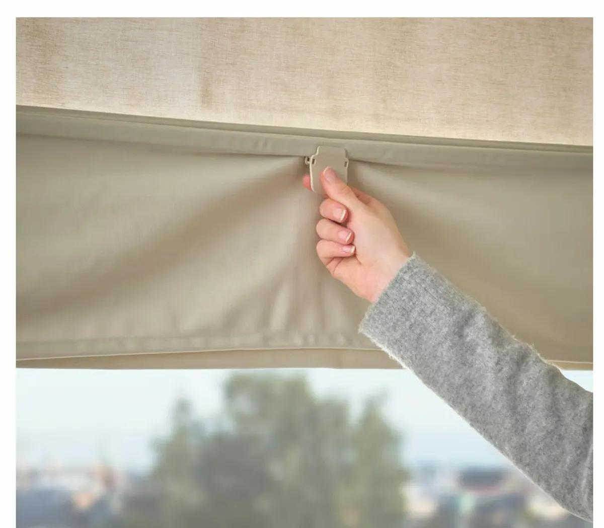 IKEA Ringblomma Roman Blind – Cream, 120x160 cm - Image 3
