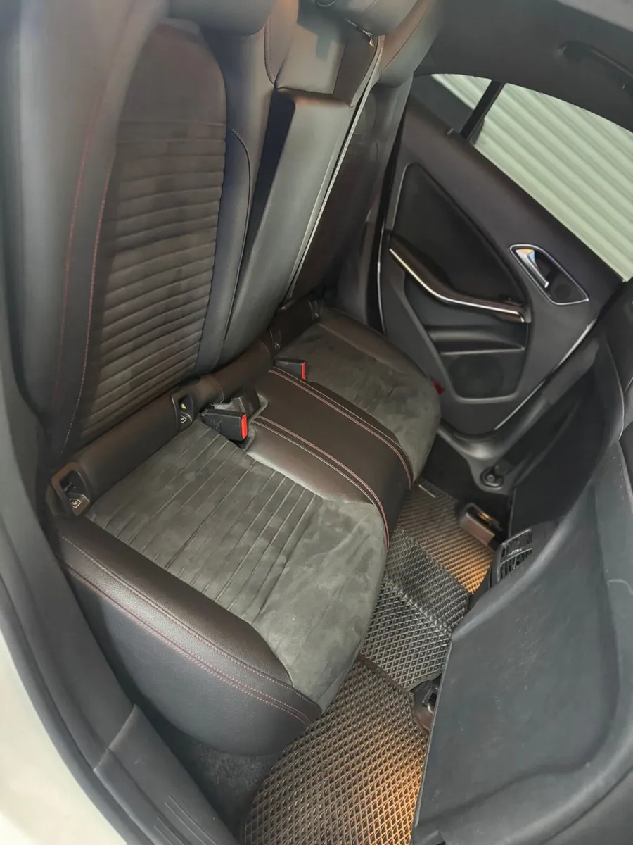 Mercedes Benz CLA AMG Sport - Image 4
