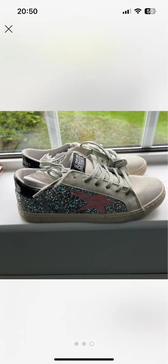 Le Temp Des Cerises Trainers. - Image 3