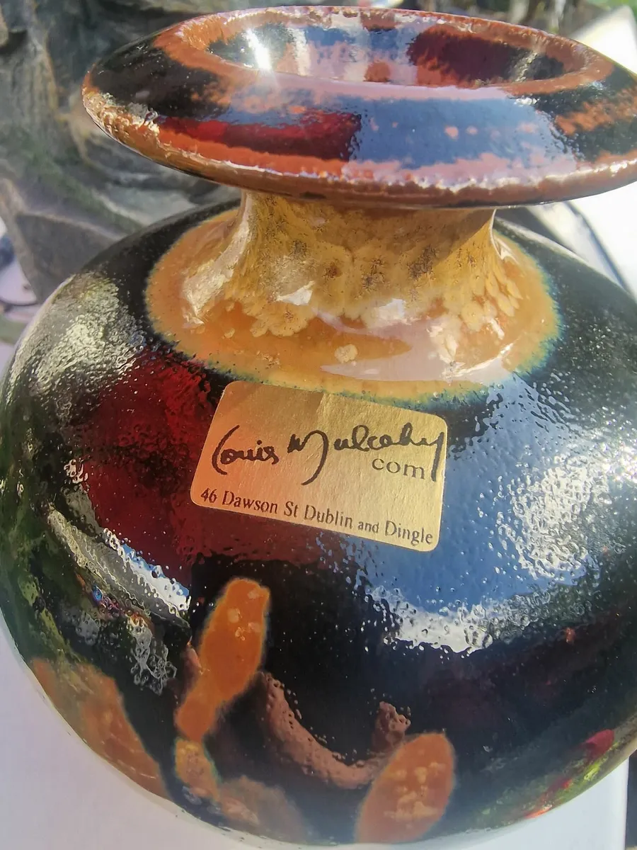 Louise Mulcahy pottery. - Image 3