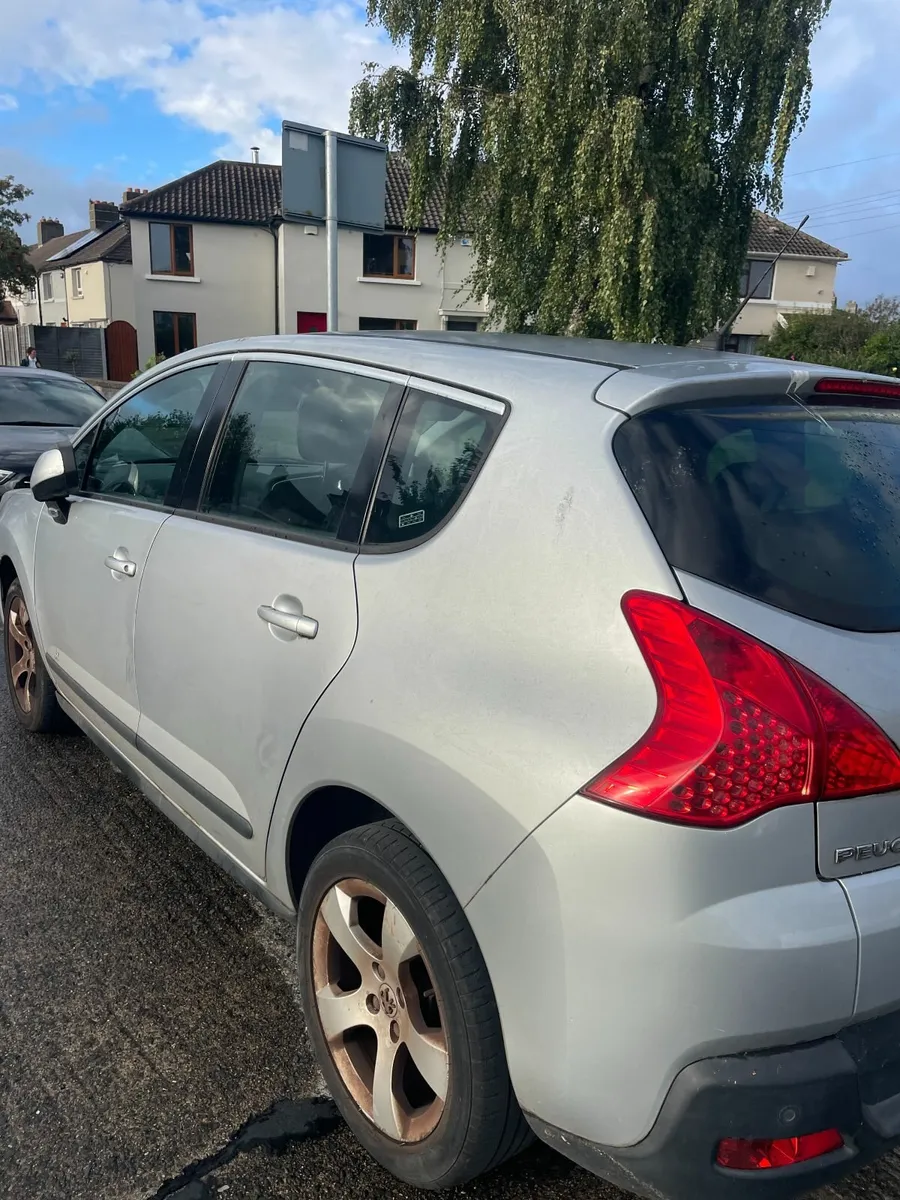 Peugeot 3008 2011 - Image 4