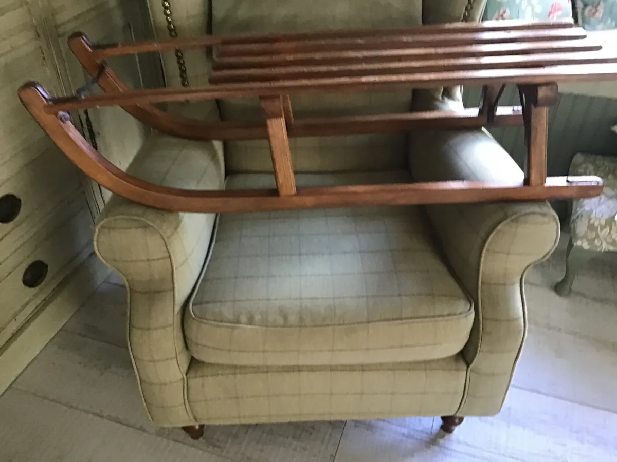 Sleigh - Image 1