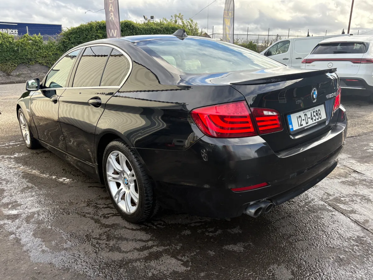 BMW 5-Series 2012 AUTO - Image 3