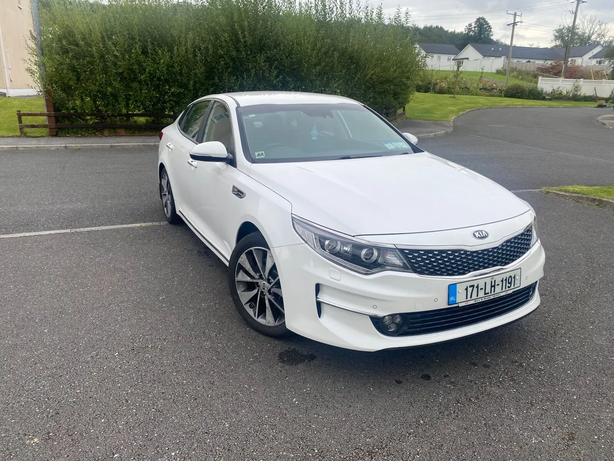 Kia Optima 2017 - Image 2
