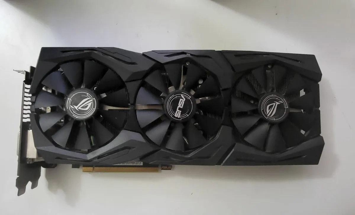 Asus ROG Strix Geforce GTX 1080 8gb OC Graphics Ca - Image 3