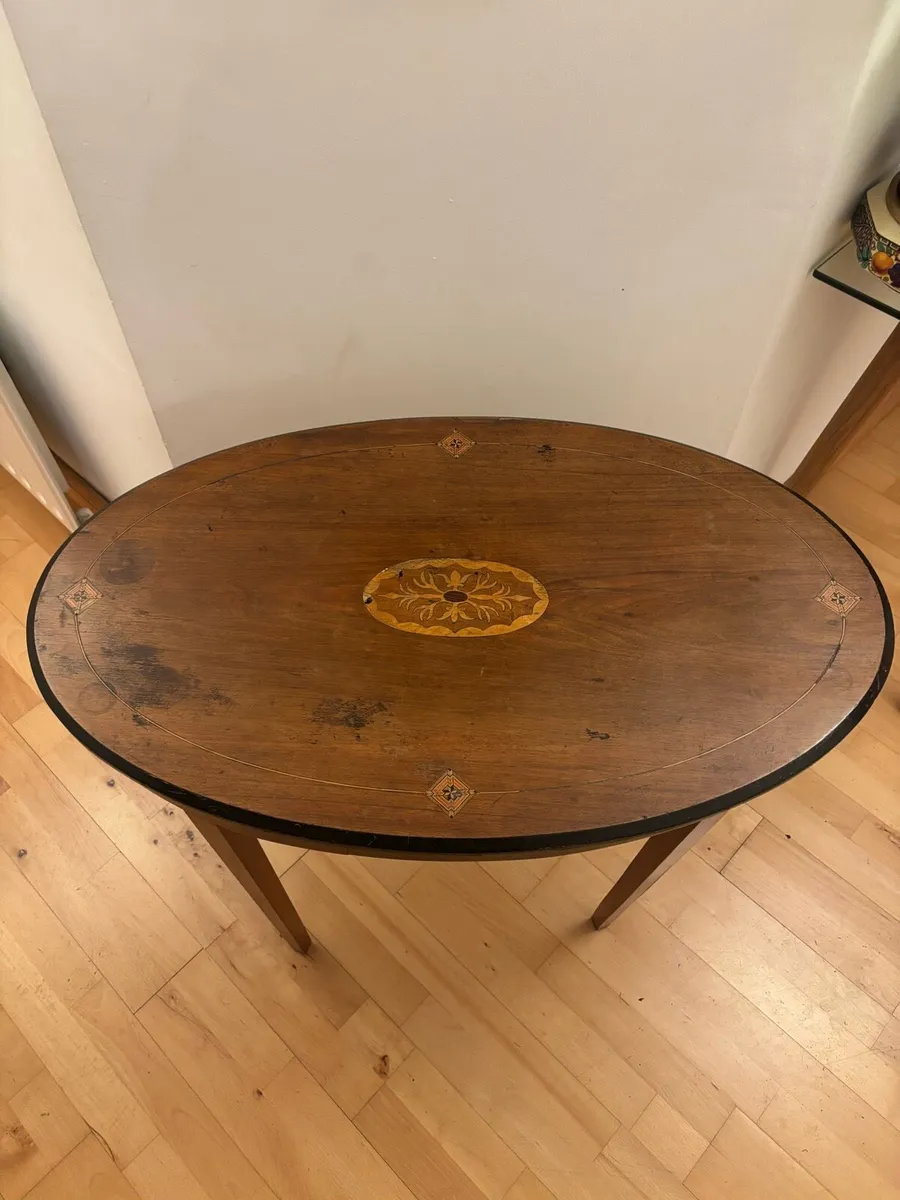 Hall table - Image 1