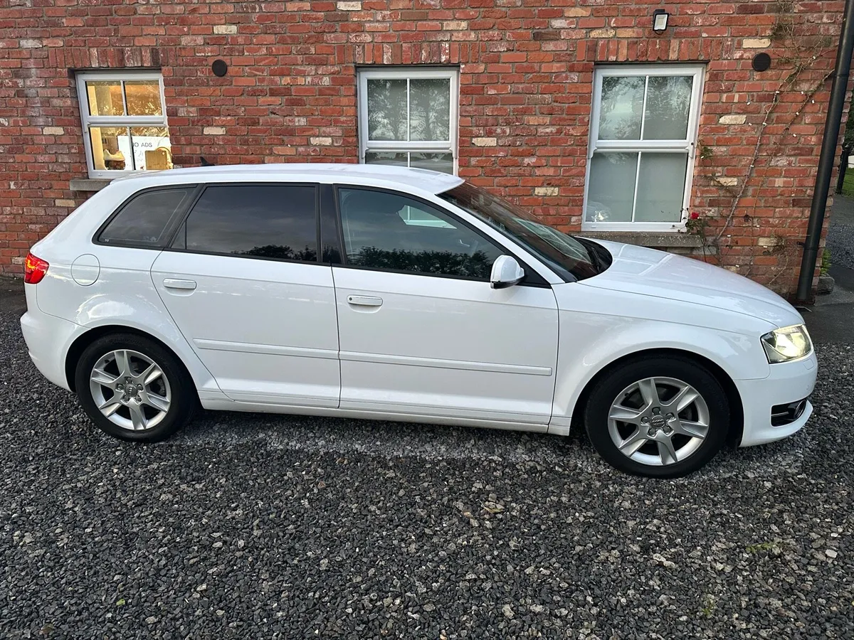Audi A3 1.4T Auto (Audi Service History) - Image 4