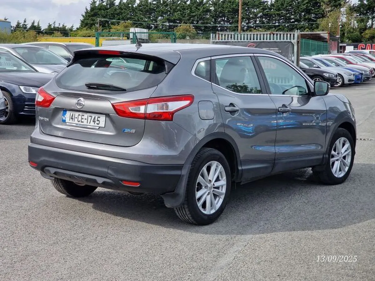 2014 Nissan Qashqai - Image 4
