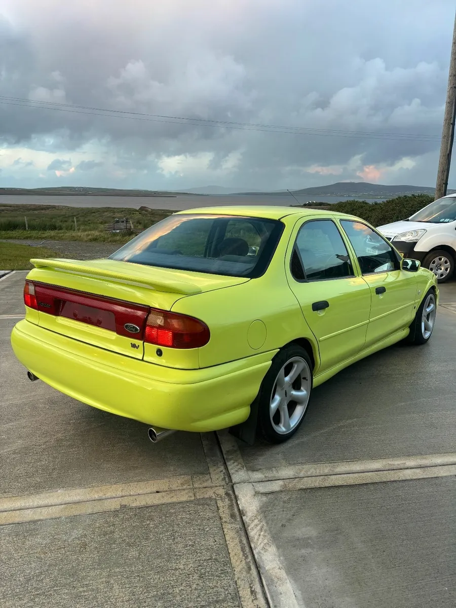 Ford Mondeo 1993 - Image 4