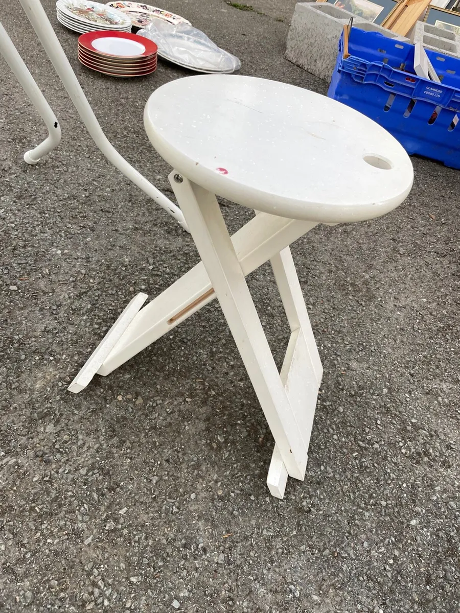 Iron + board + foldable chair - Image 3
