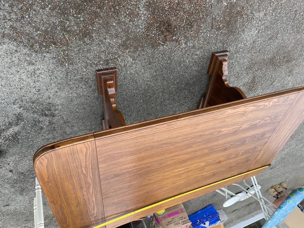 Kitchen table €60 - Image 4