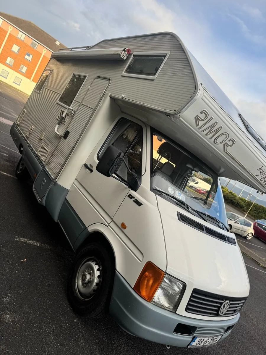 Volkswagen LT35 Rimor 6 Berth Camper - Image 2