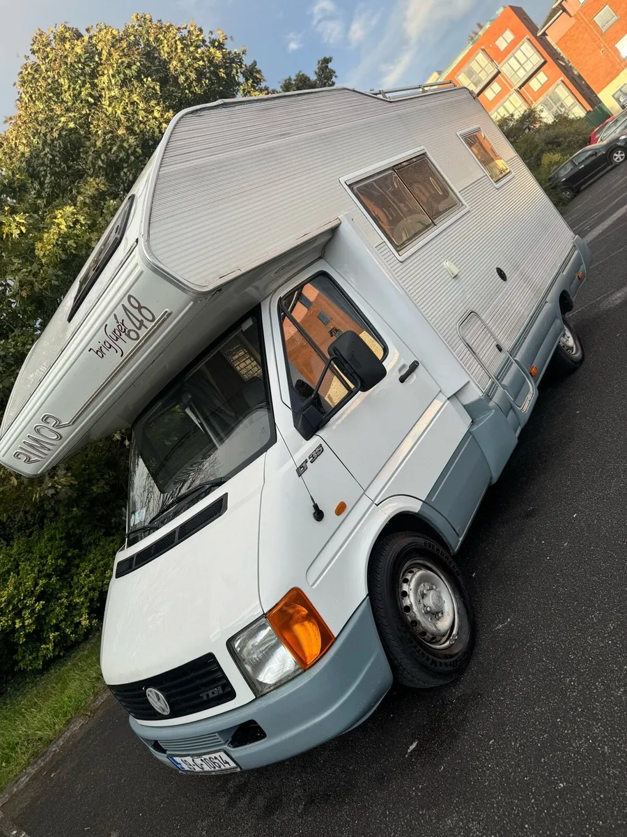 Volkswagen LT35 Rimor 6 Berth Camper - Image 3