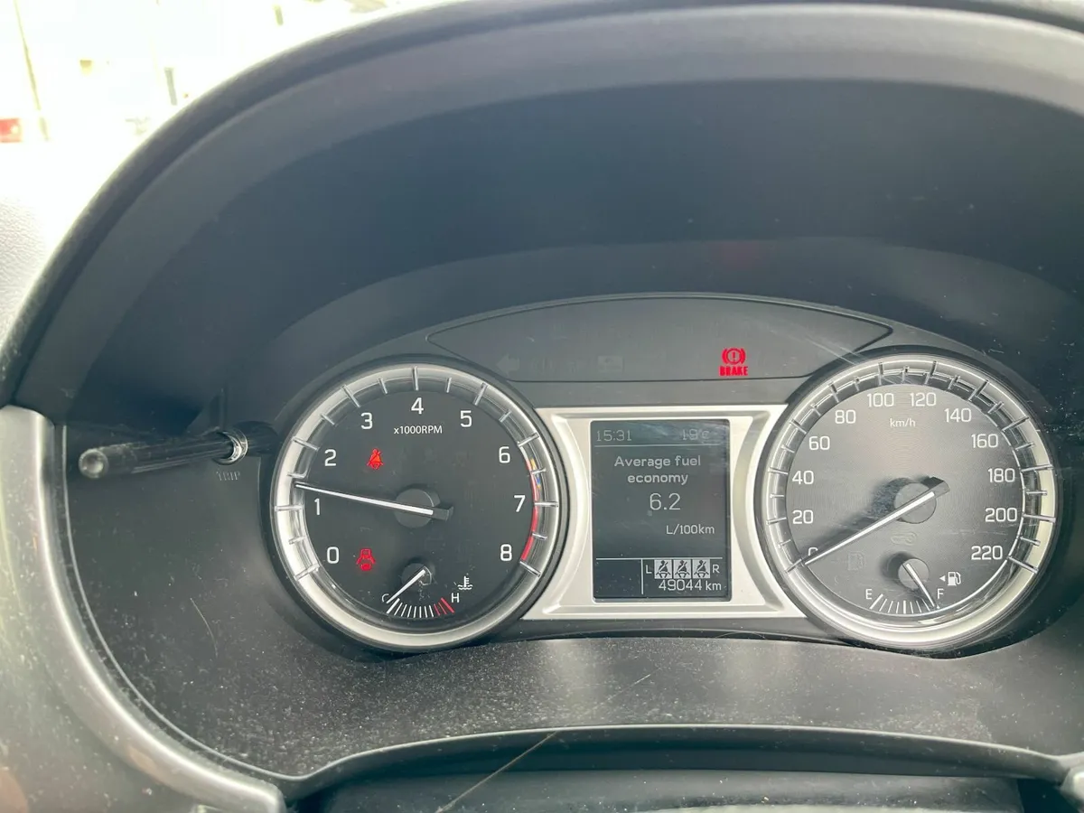 Suzuki Vitara 2018 - Image 2