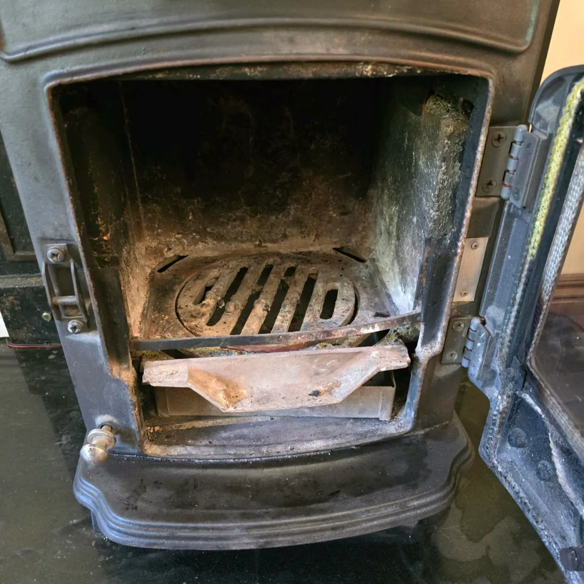 Stanley Oisin stove - Image 2
