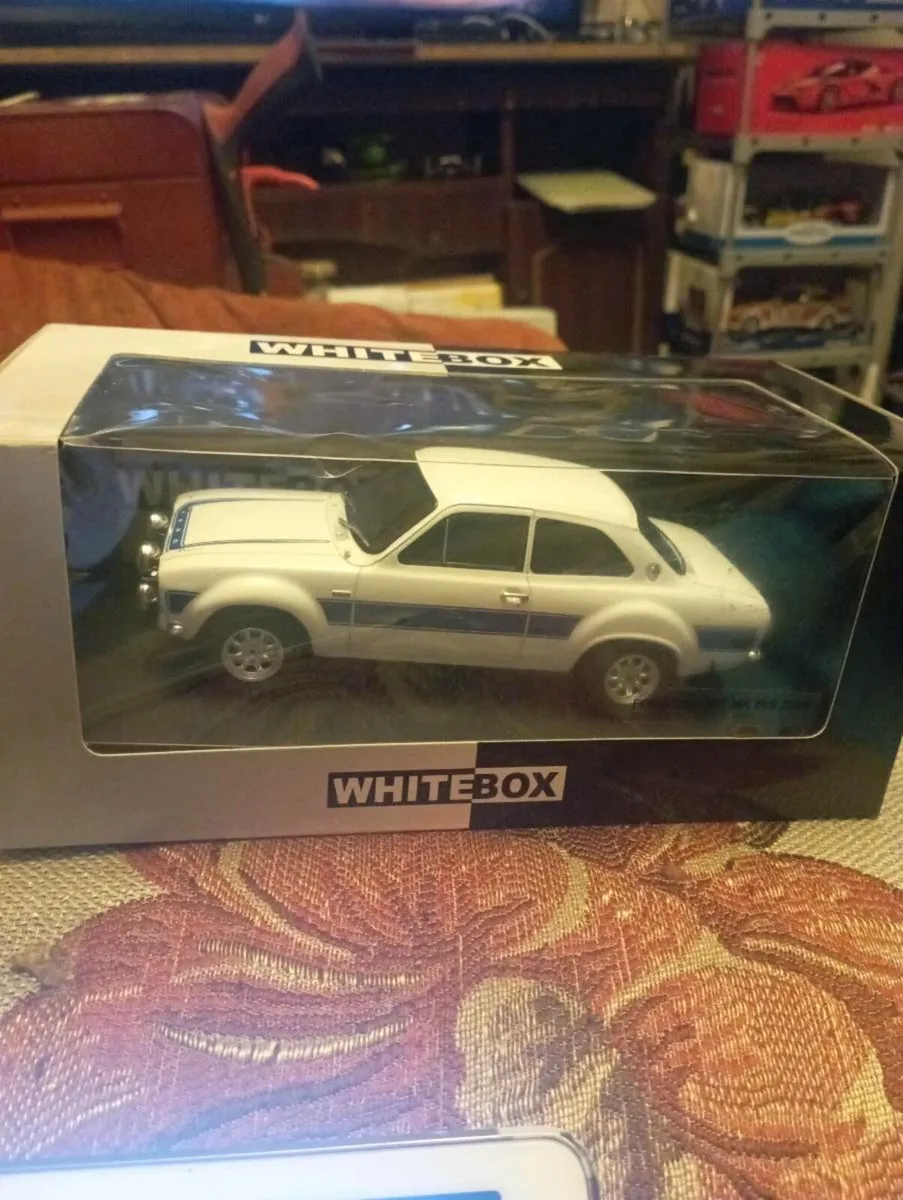 WHITE BOX FORD ESCORT MKI  RS200 1973 - Image 1