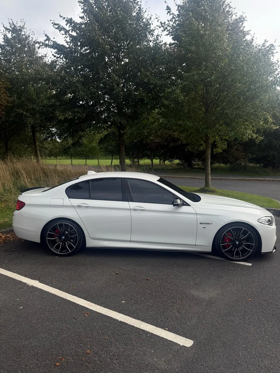 BMW 5 series 2016 (Low KM) - Image 3