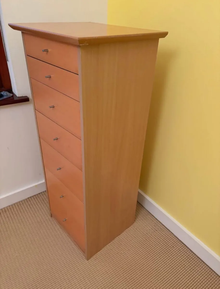 Furniture and chairs - Image 3
