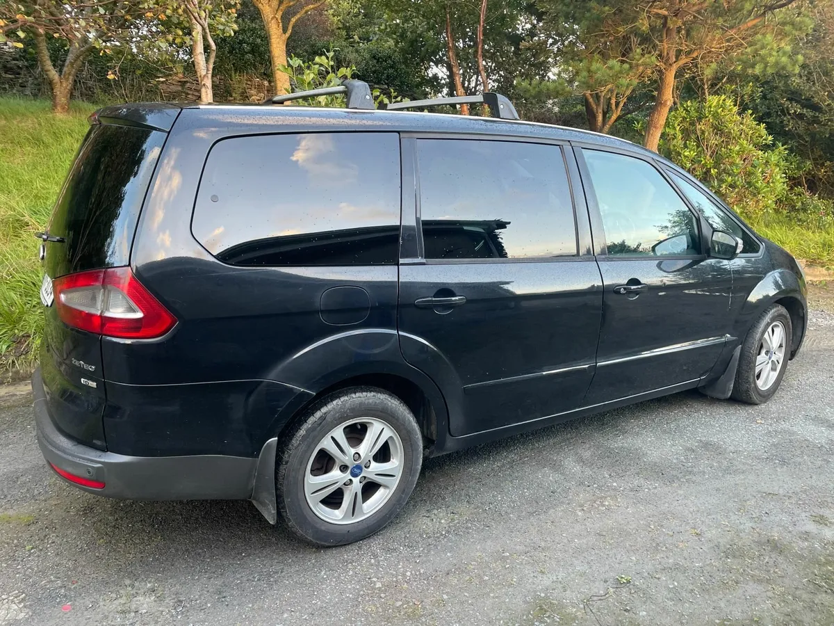 Ford Galaxy 2010 - Image 4