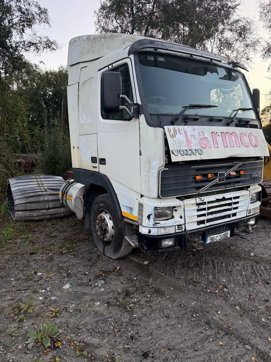 Volvo fh12 v1 tracks not included - Image 2