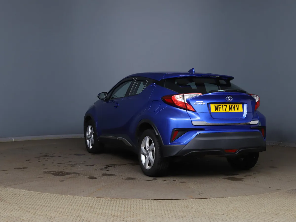2017 Toyota C-HR 1.2T Icon - Image 4