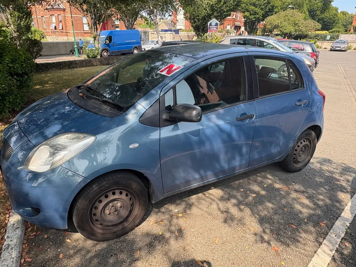 Toyota Yaris 2007 - Image 3
