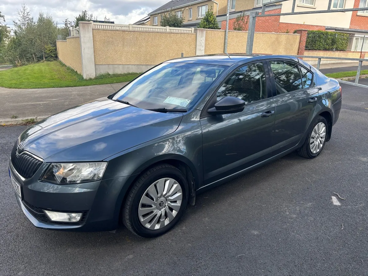 152 Skoda Octavia 1.2 tsi - Image 3