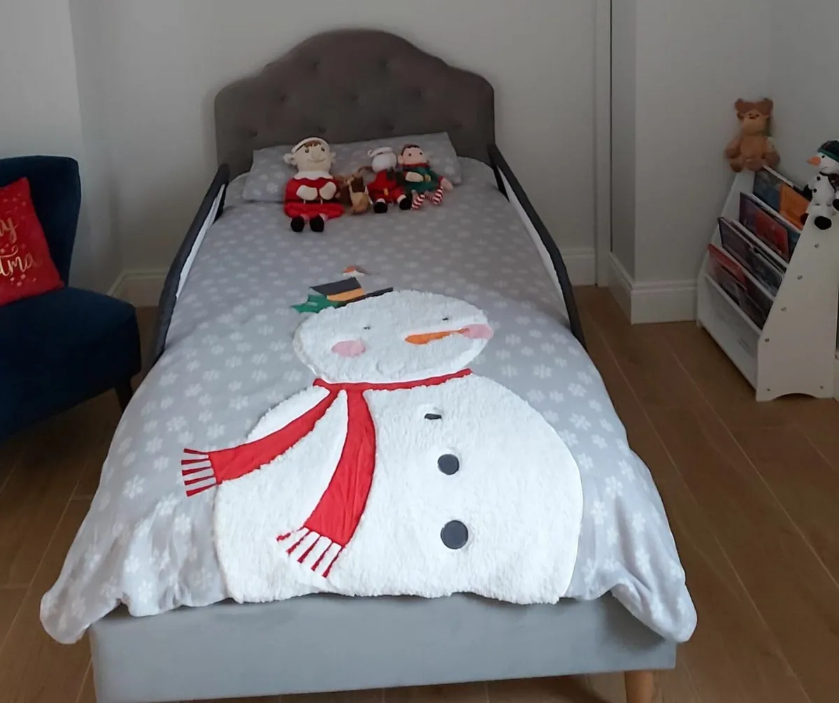 Child's bed