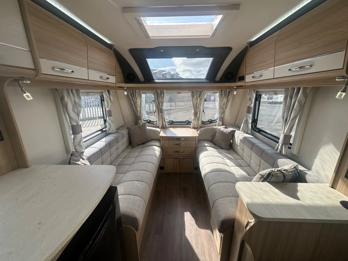 👌 2018 Coachman 6 berth Motor Mover 👌 - Image 2