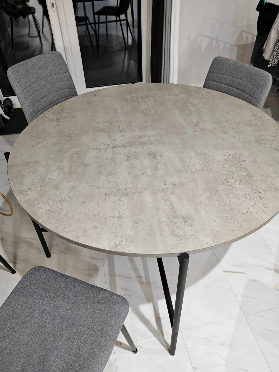 Kitchen Table Concrete Effect with Metal Legs - Image 2