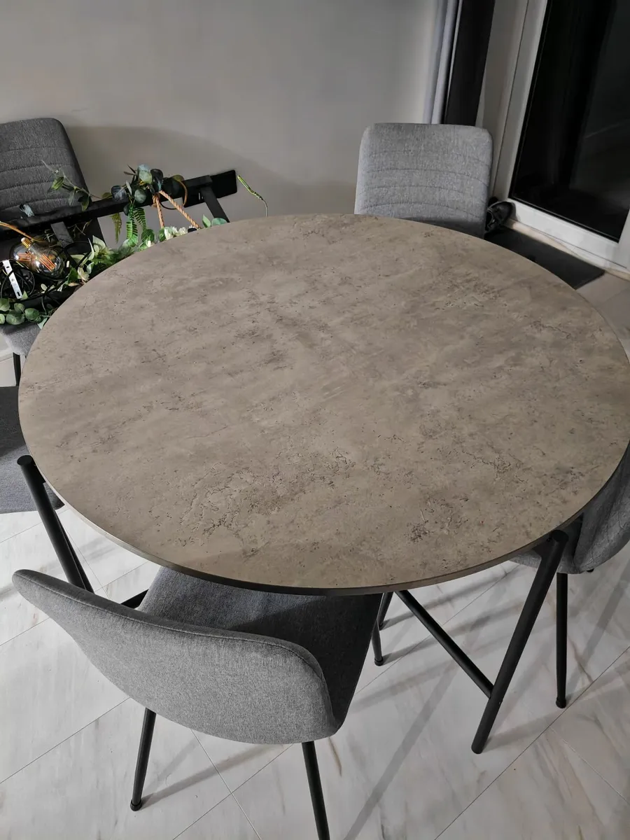 Kitchen Table Concrete Effect with Metal Legs - Image 3