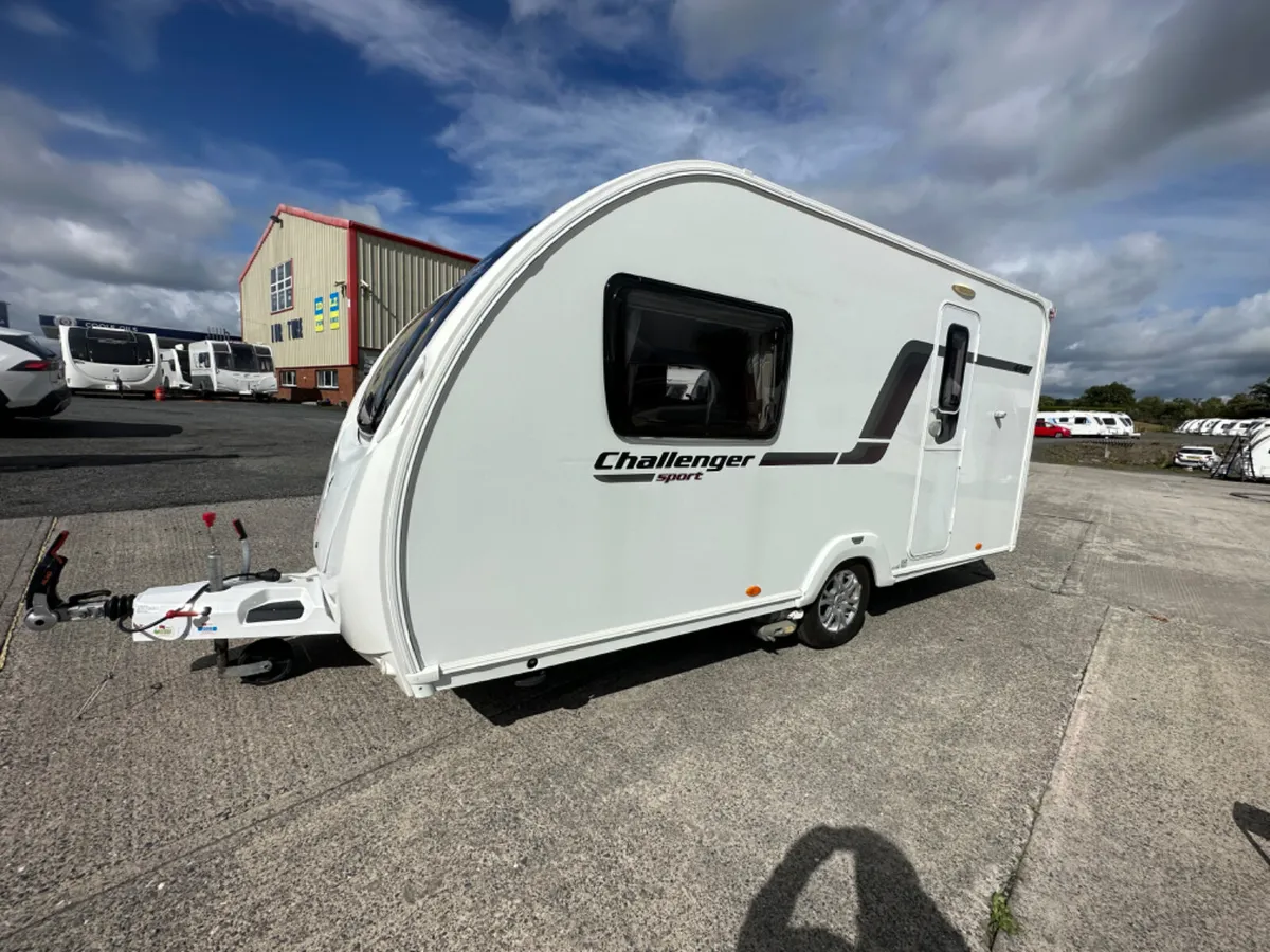 🚨2014 Swift Challenger 2 Berth Motor Mover🚨 - Image 3