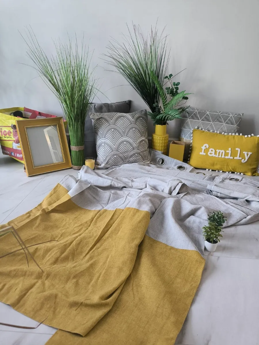 Various Room decors - Image 3
