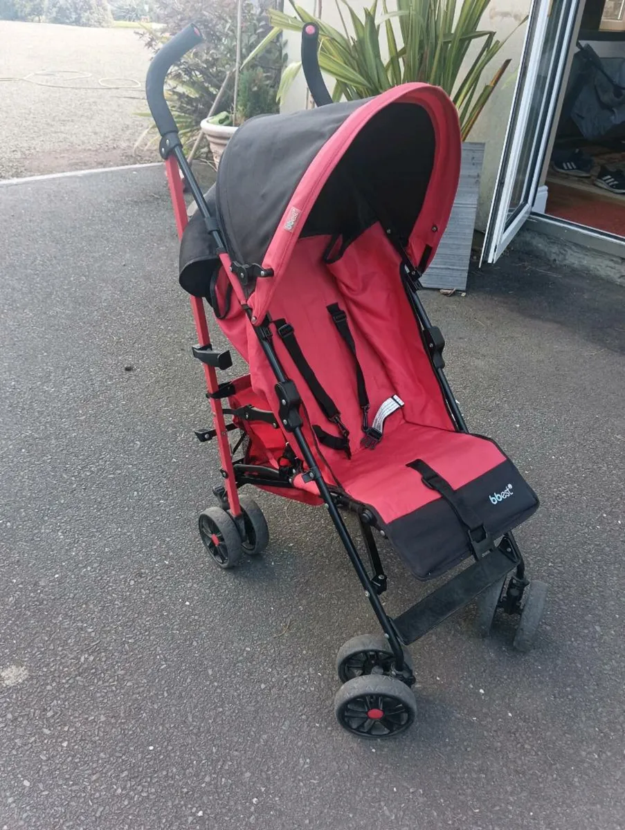Buggy like new,30, Euro - Image 2