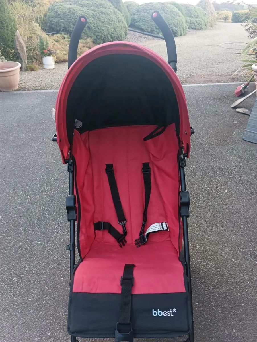 Buggy like new,30, Euro - Image 4