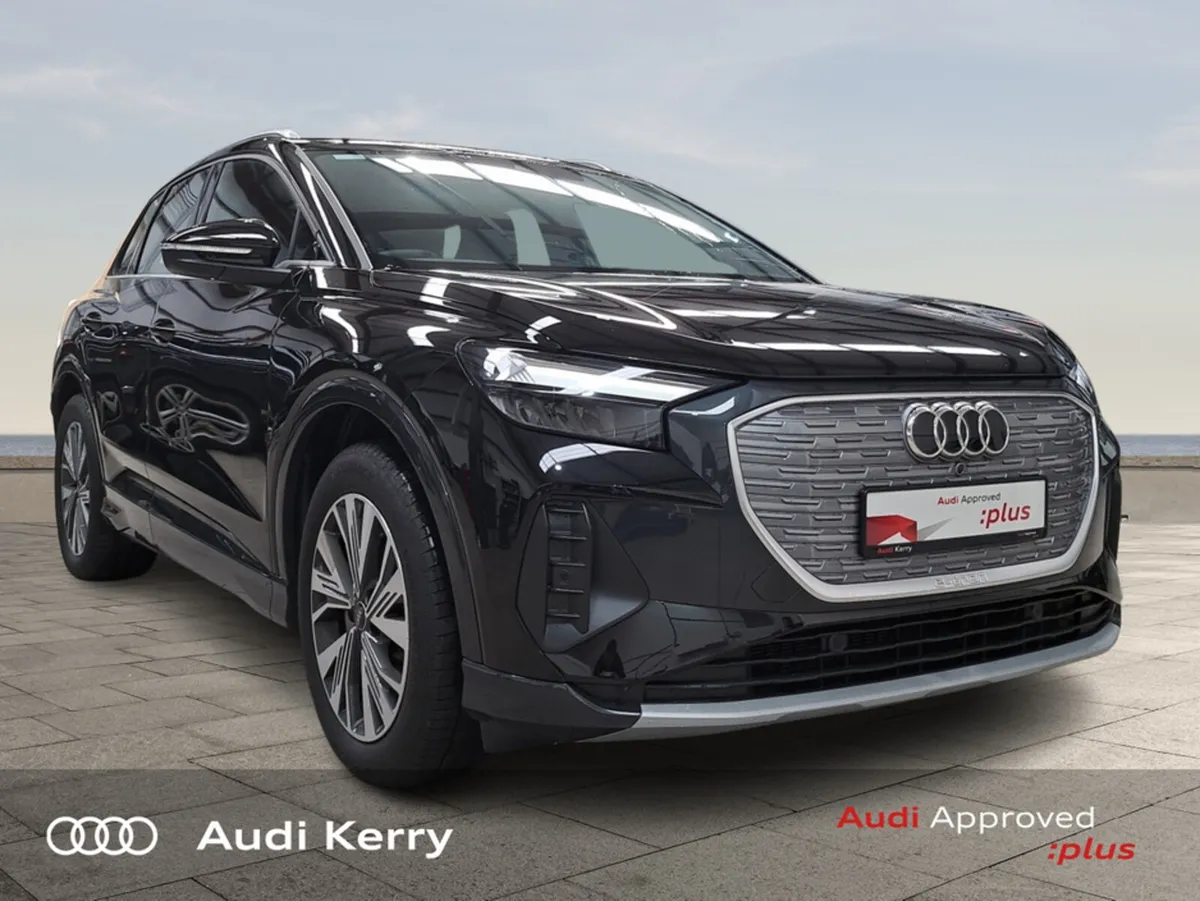 Audi Q4 e-tron ETRON 45 SPORT - Image 1