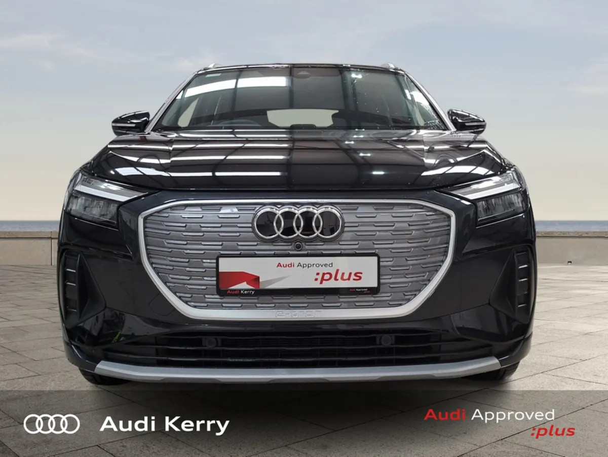 Audi Q4 e-tron ETRON 45 SPORT - Image 2