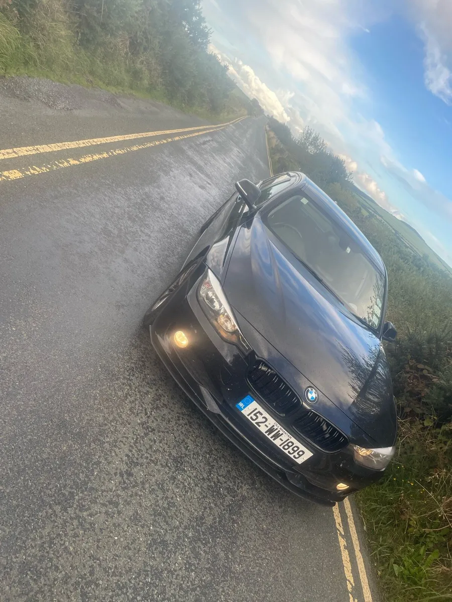 F30 - Image 1