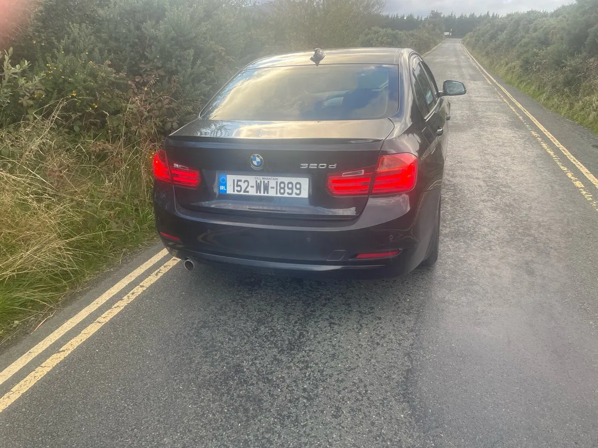 F30 - Image 3