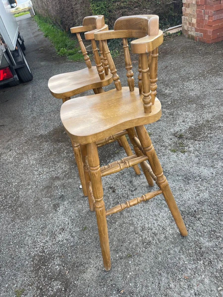 2 wooden bar stools - Image 2