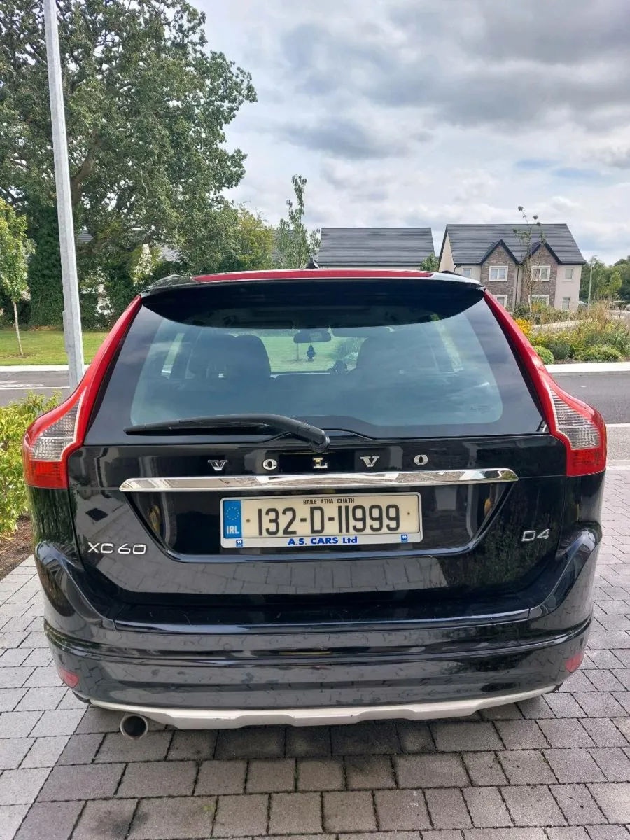 Volvo XC60 - Image 3